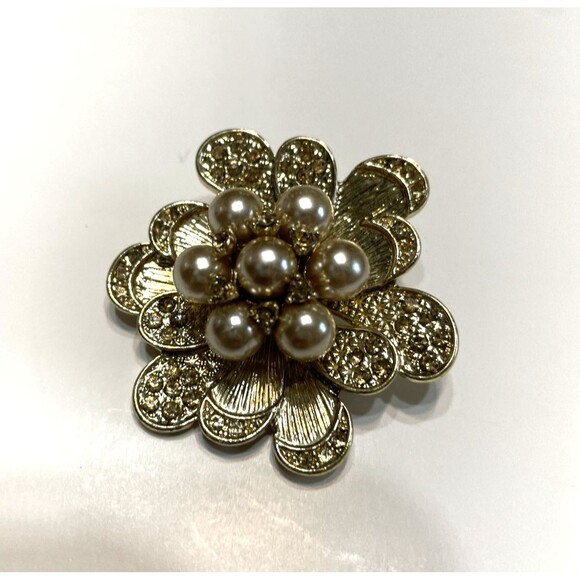 Napier Flower Brooch Faux Pearls Gold Tone - Picture 2 of 6
